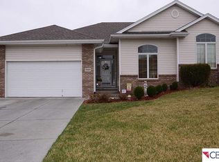 5905 N 92nd St, Omaha, NE 68134