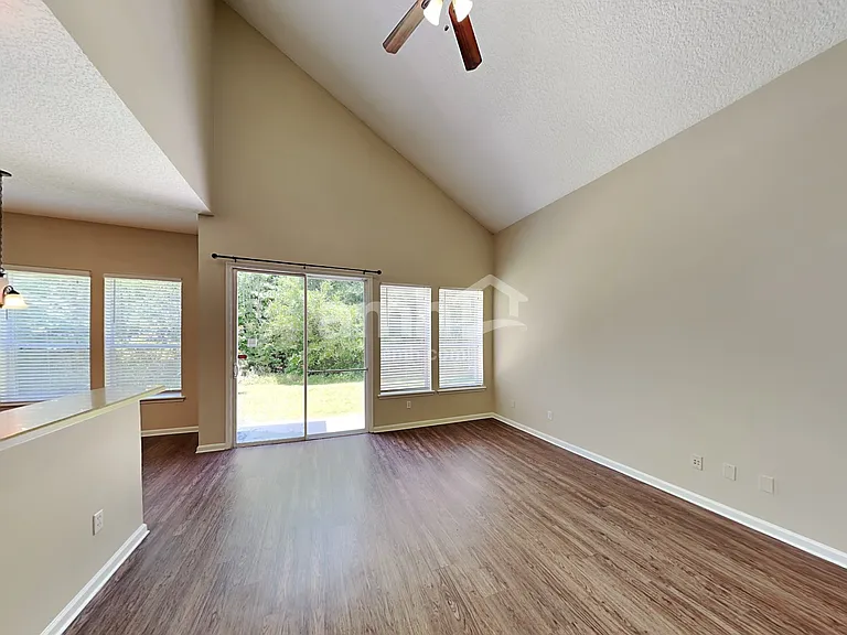 6830 Morse Oaks Dr — Photo 9