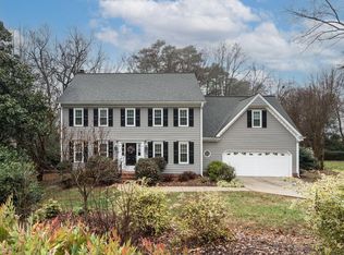 2604 Woodchester Ct, Raleigh, NC 27613