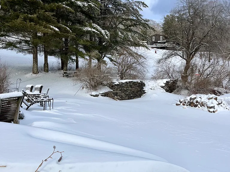 Harvey Mountain Rd — Photo 30