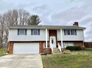 5311 E Esche Dr, Newburgh, IN 47630