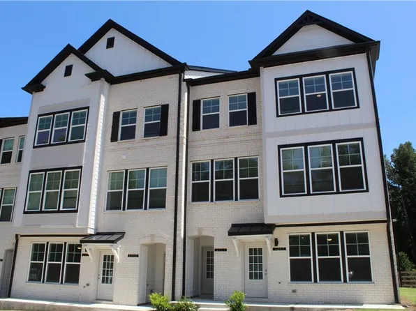 5082 Insperon Ln #40, Peachtree Corners, GA 30092
