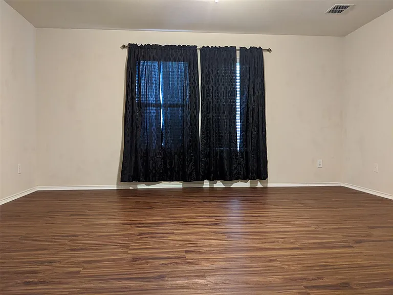 4525 Mountain Oak St — Photo 16