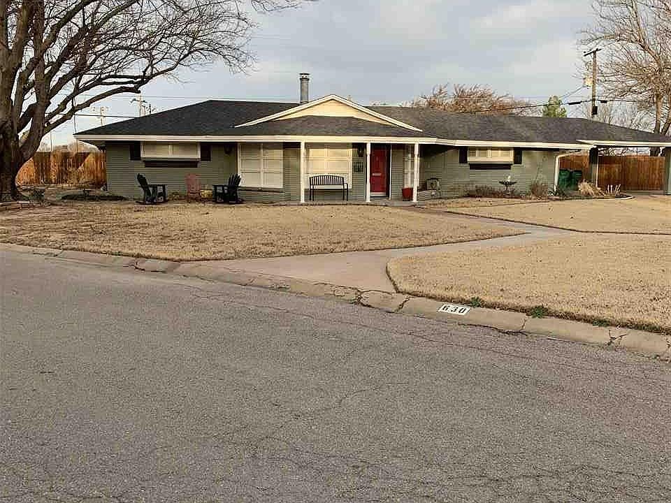 1st image of 630 Pecan St