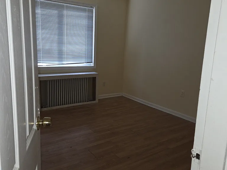 5309 Nelson Ave — Photo 1