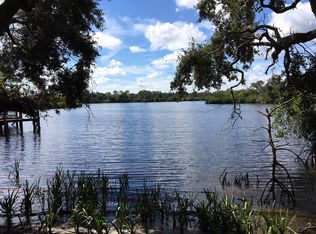 15800 River Creek Ct, Alva, FL 33920