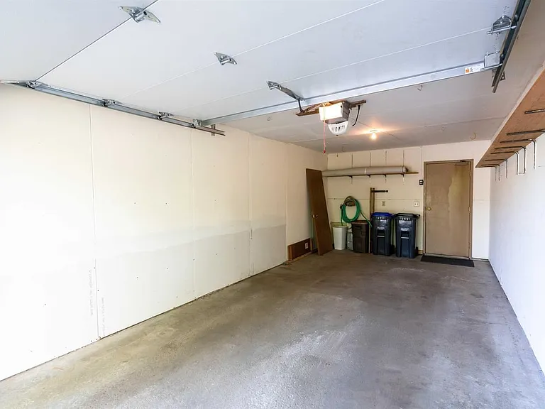 1120 Brittany Ct #79 — Photo 20