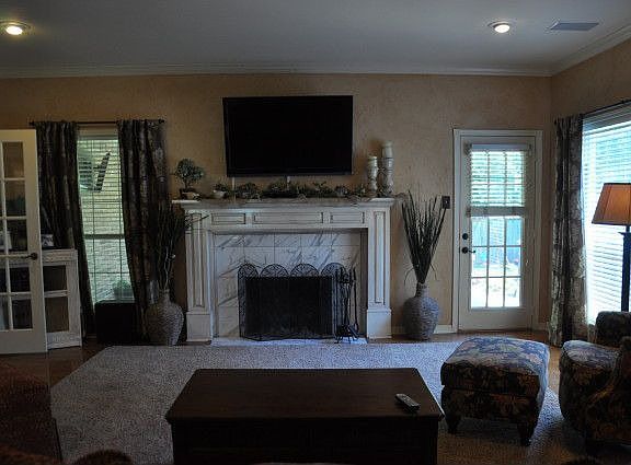 4th image of 112 Oak Isle Dr