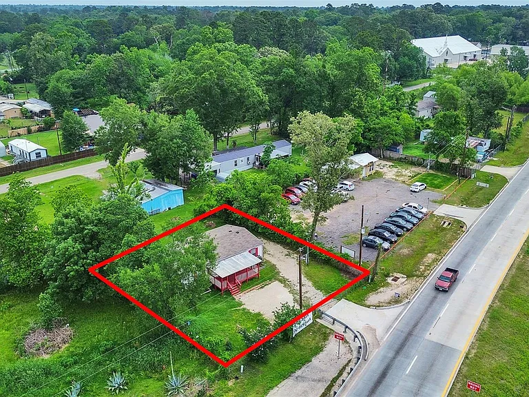 25779 Almarie Dr — Photo 24
