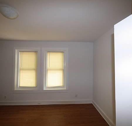 4th image of 236 Buckingham Pl #4