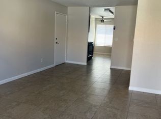 2920 Gosford Rd APT C, Bakersfield, CA 93309