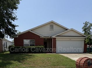 1013 Springcreek Dr, Denton, TX 76210