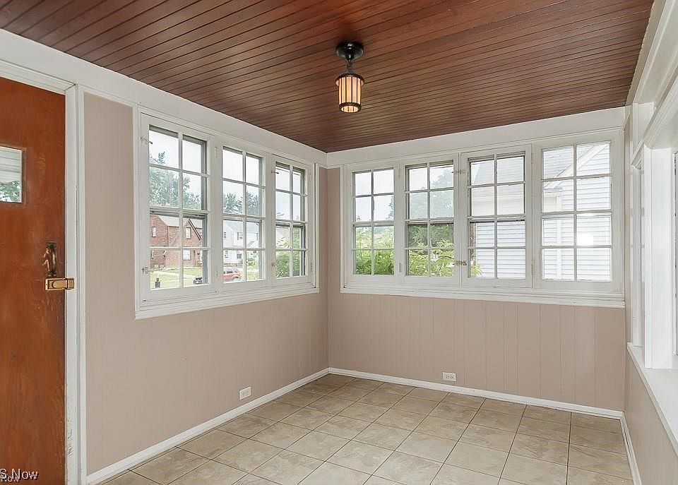 7715 Ackley Rd, Parma, OH 44129 MLS 4456849 Zillow