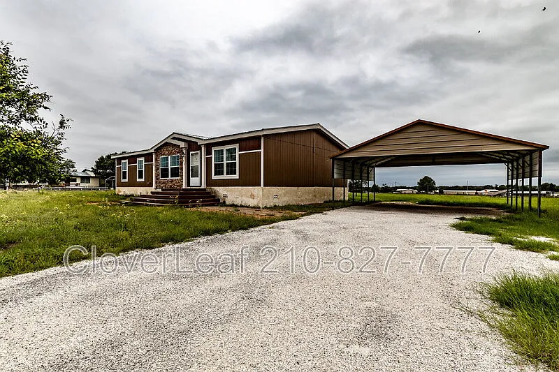 Building Photo - 413 County Road 6812