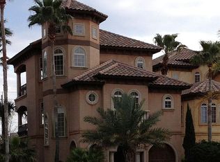 195 Rue St, Miramar Beach, FL 32550