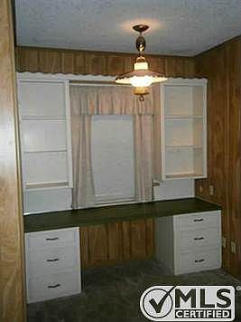 4th image of 1433 Oldham Ln