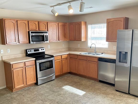 4th image of 2623 Buckleigh Dr
