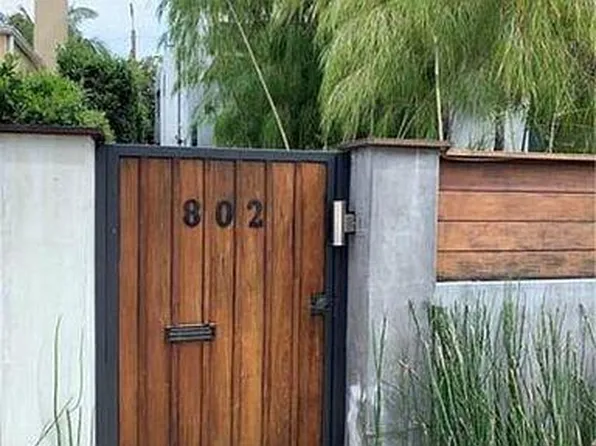 802 N Harper Ave, Los Angeles, CA 90046