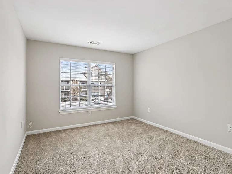 Orchards Apartments — Photo 17