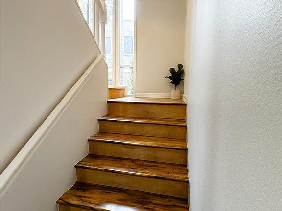 3rd image of 637 S Ripple Creek Dr #637