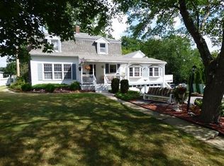 122 Old Parker Rd, Dracut, MA 01826