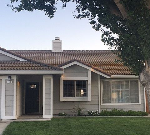 5th image of 30 Silkwood Ln