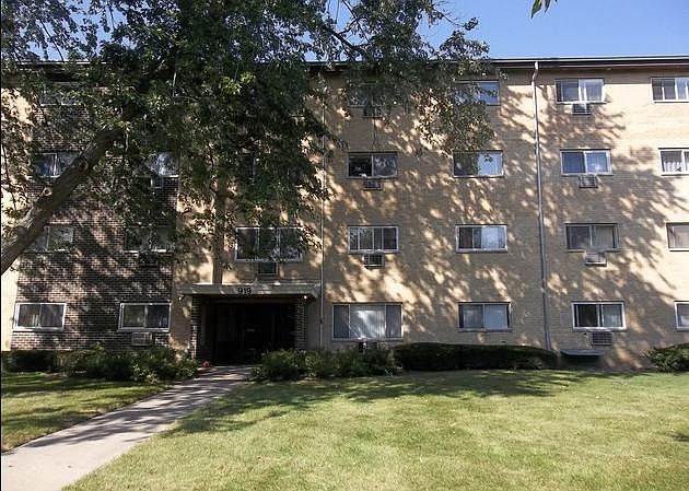 1st image of 919 N Boxwood Dr APT 308