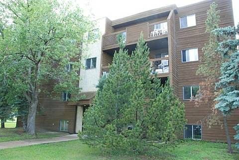 3rd image of 105 52nd St #5418