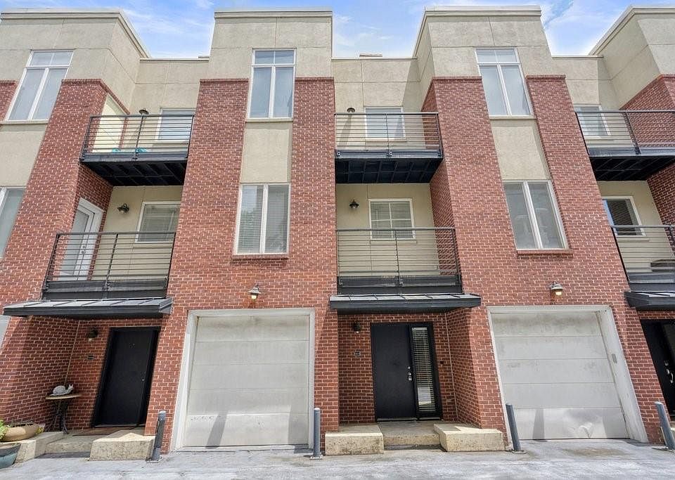 1st image of 401 10th St NW Unit D215