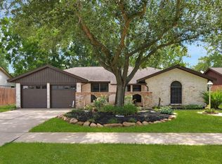 1511 Avenue D, Danbury, TX 77534