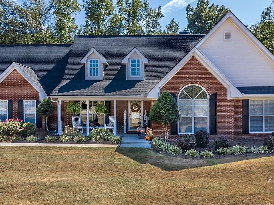1st image of 2029 Pheasant Run Dr
