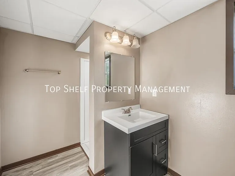 2401 High St #1 — Photo 16
