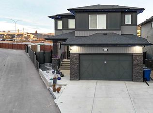 1153 SE Chinook Gate Bay SW, Airdrie, AB T4B 5J1