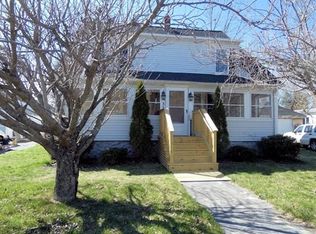 35 Tyngsboro Rd, Dracut, MA 01826