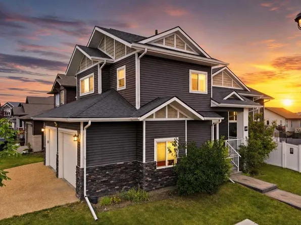 191 S Morris Ct, Blackfalds, AB T4M 0B2