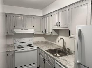 21-600 Riverside Dr #21, Augusta, ME 04330