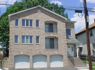 415 Elm St #2, Kearny, NJ 07032