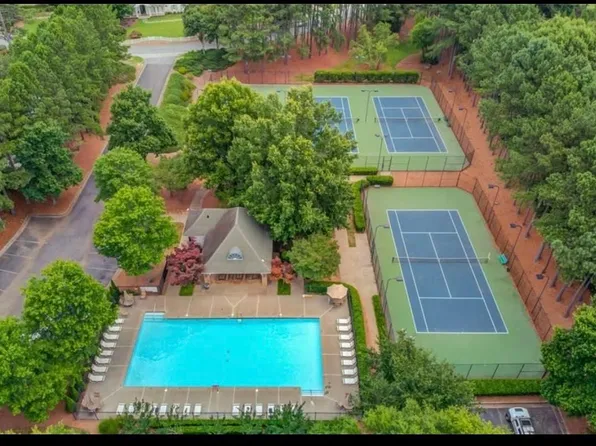 2419 Traywick Chase, Alpharetta, GA 30004