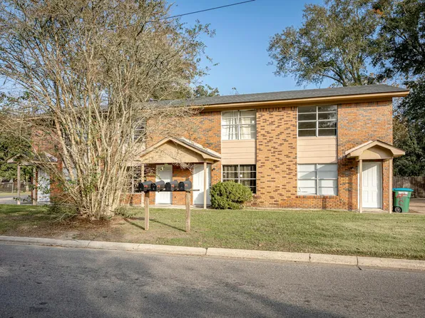 3801 Lanier Ave #C, Pascagoula, MS 39581