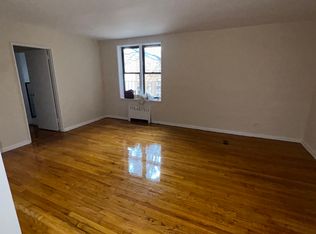 139-27 Pershing Cres #4J, Jamaica, NY 11435