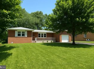 36 Thurston Ave, Ewing, NJ 08618