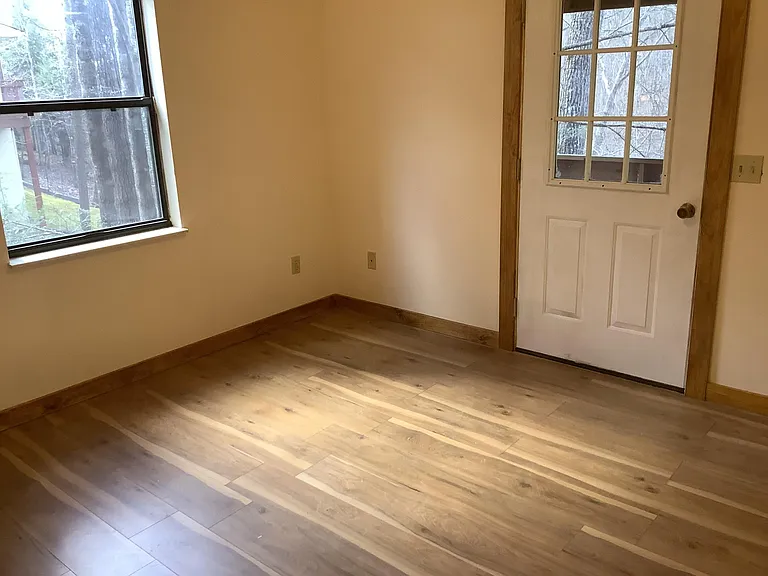 624 Pinemont Dr — Photo 8