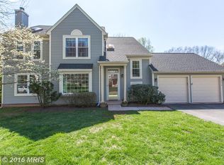 3018 Emerald Chase Dr, Herndon, VA 20171