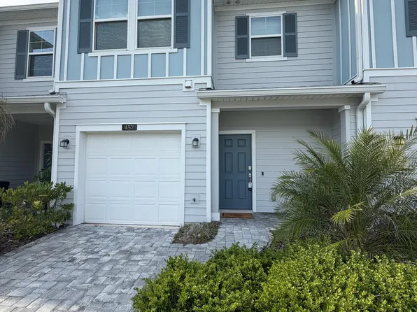 457 Boracay Cir, Saint Johns, FL 32259
