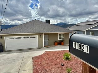 11921 Lakeshore Dr, Clearlake, CA 95422