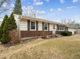 8718 Beard Rd S, Minneapolis, MN 55431