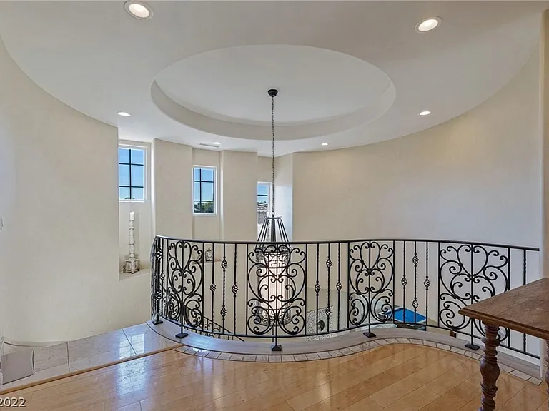 9720 Verlaine Ct — Photo 27