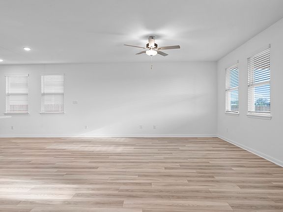 2nd image of 205 Oconee St