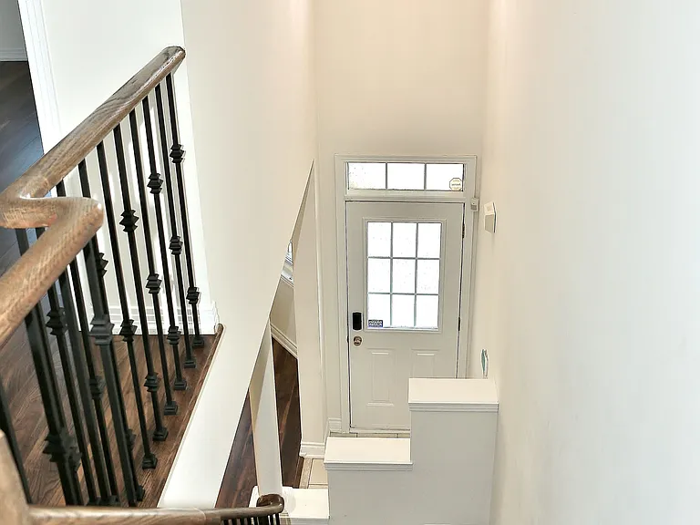 68 Oakford Dr — Photo 20