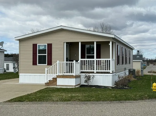 8519 Sandpiper St, Zeeland, MI 49464